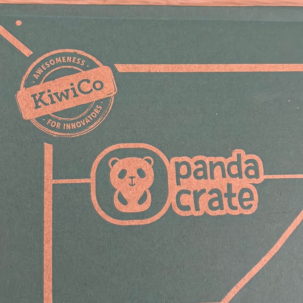 NIB panda crate newborn